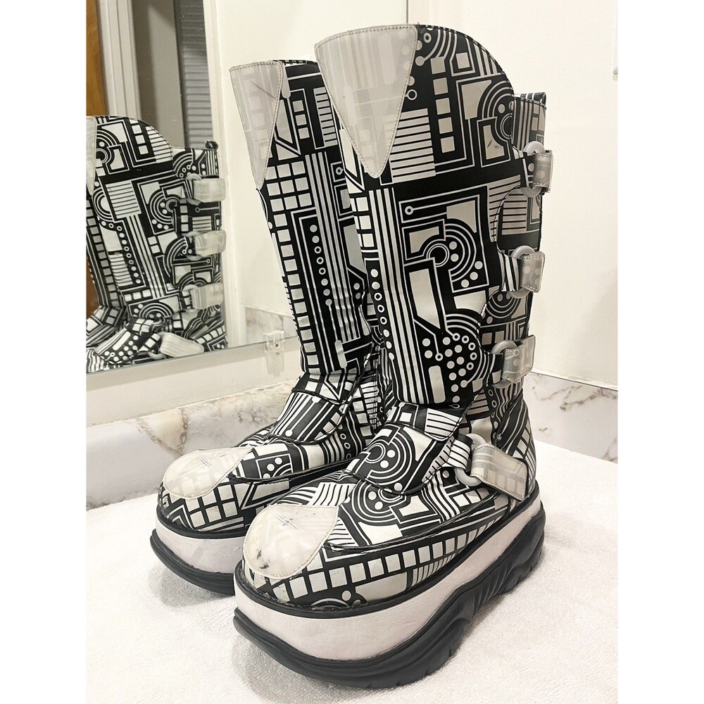 Demonia Neptune-309 Est Size 12 Extra Wide Platform Cyber Goth Boots